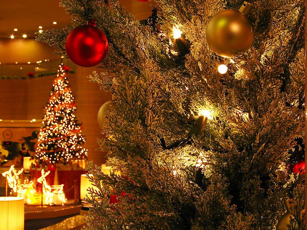 クリスマスのホテル集客につながるバルーンアートの飾りつけ バルーン派遣ランド